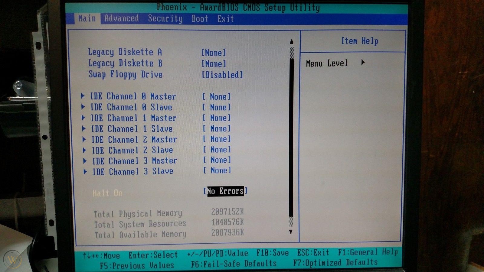 Phoenix AwardBIOS with Halt On set to No Errors
